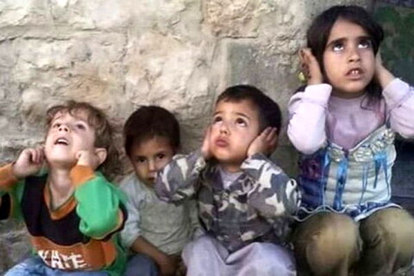 در میانه انفجار، کودکان را از یاد نبریم
