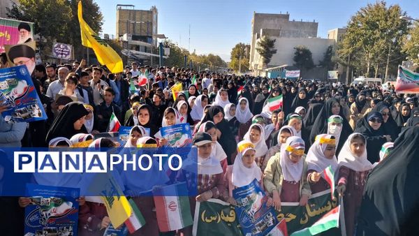 روز ۱۳ آبان: درخششی دیگر در تاریخ شهرستان سلسله با راهپیمایی دانش‌آموزان و مردم