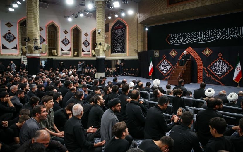 مراسم عزاداری حضرت اباعبدالله الحسین(ع) در حسینیه امام خمینی(ره) برگزار شد