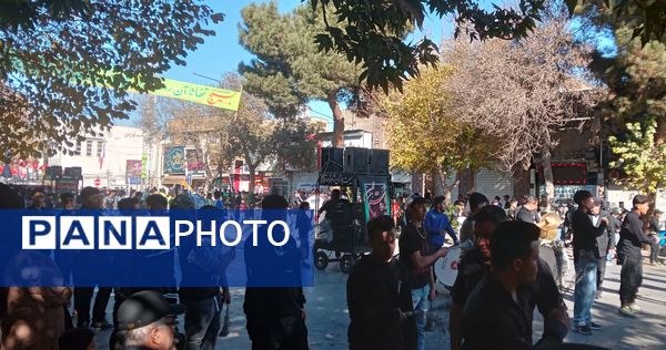 مراسم عزاداری شهادت حضرت فاطمه زهرا (س) در خیابان های نیشابور