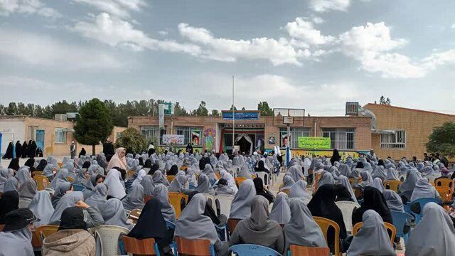 ۷۰ معلم جدید به بدنه آموزشی خواف اضافه شده‌اند