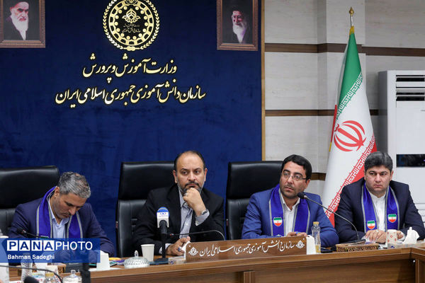 نشست معاون پرورشی و فرهنگی وزارت آموزش و پرورش با معاونان پرورشی، تربیت‌بدنی و مسئولان سازمان دانش‌آموزی آذربایجان شرقی