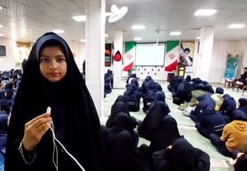 پیوند نسل امروز با راه شهدا؛ بزرگداشت خانواده شهید تشکری در دبیرستان شاهد فردوس