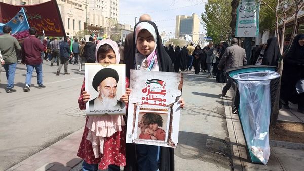 مردم مشهد با صلابت وصف نشدنی در راهپیمایی روز قدس