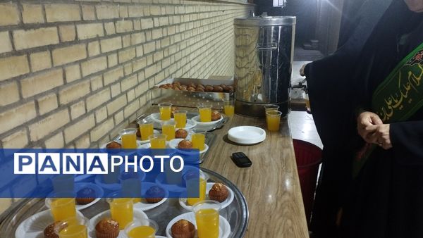 برگزاری برنامه شب شعر در شهرستان خلیل‌آباد