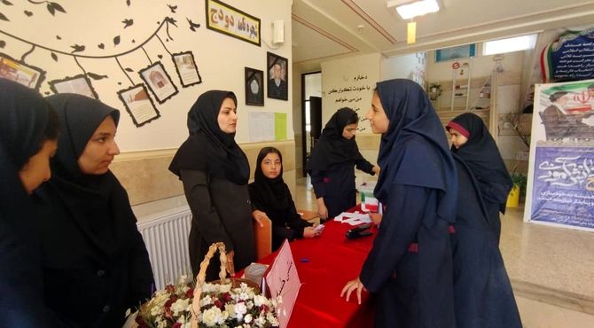 تمرین یکی شدن با انتخابات شورای دانش آموزی 