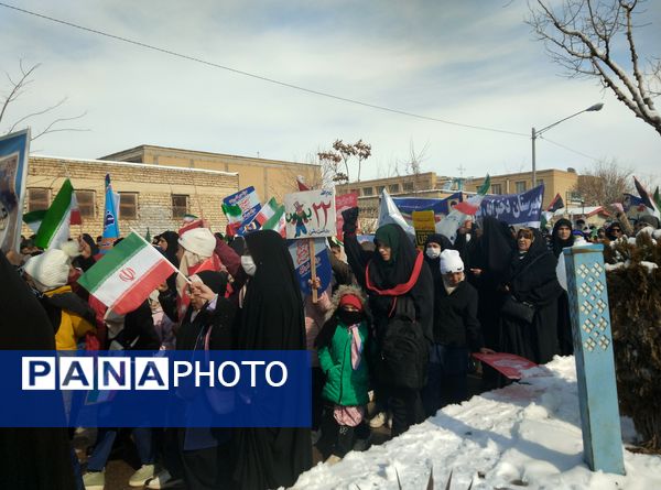 حماسه‌آفرینی دیگر از مردم منطقه رضویه در راهپیمایی 22بهمن