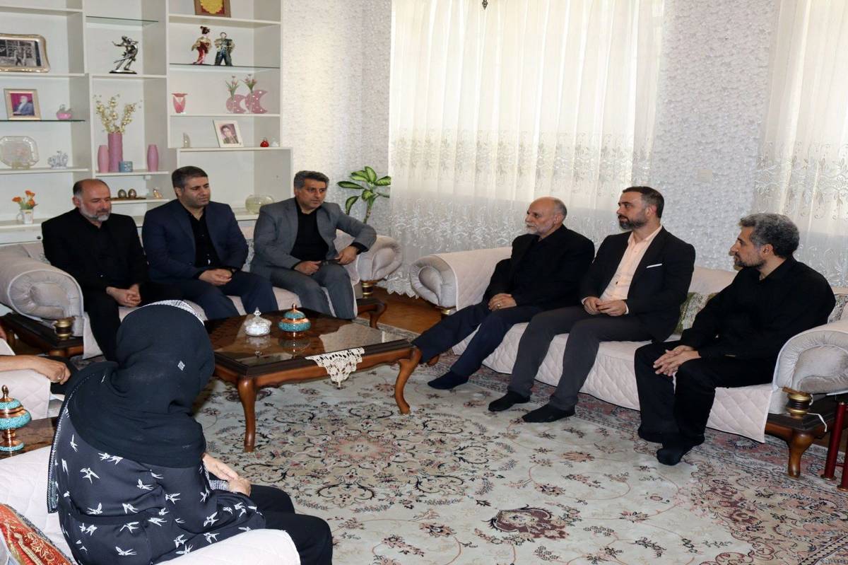 تعهد همیشگی آموزش و پرورش در پاسداری از آرمانها و ارزشهای جاودانه شهدا