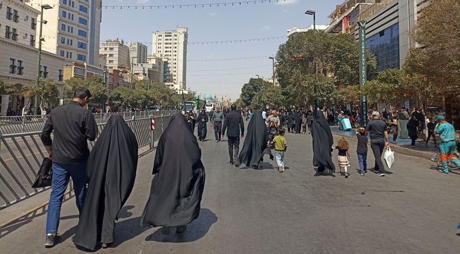 پیاده‌ روی جاماندگان اربعین در مشهد