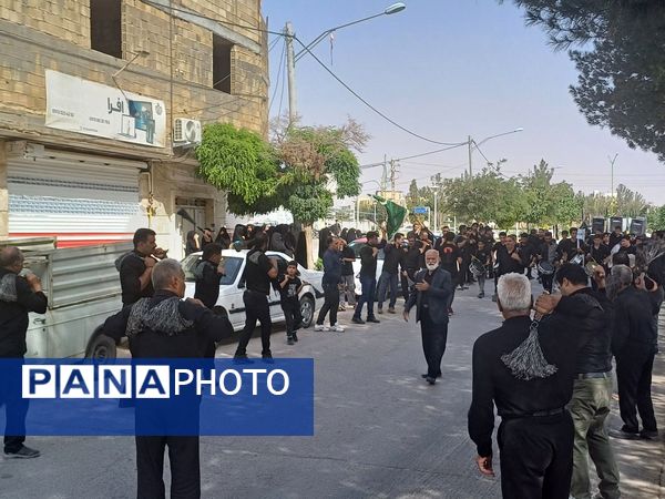 قافله عزاداری تاسوعای حسینی در شهر حبیب آباد