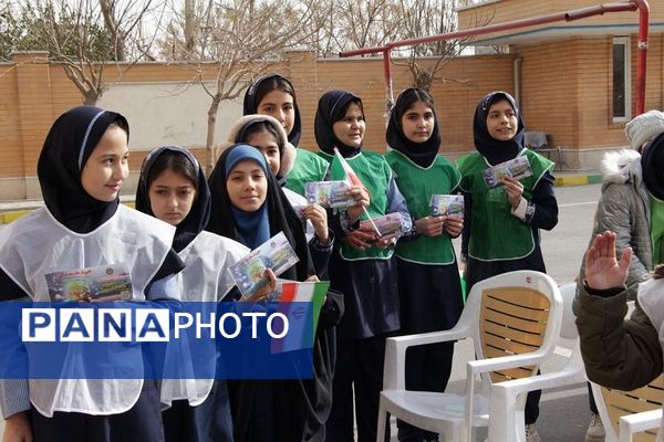 جشن نیکوکاری در مدرسه مهرآیین بهارستان۲