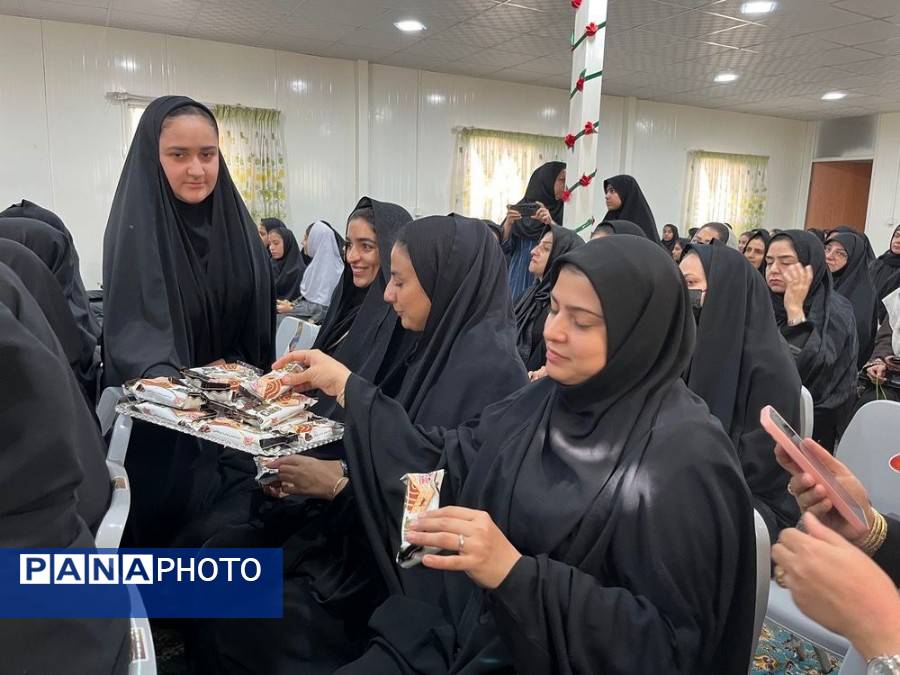 برگزاری مراسم به مناسبت جشن جوانه ها در دبیرستان شهید محمدی پور خلیل آباد