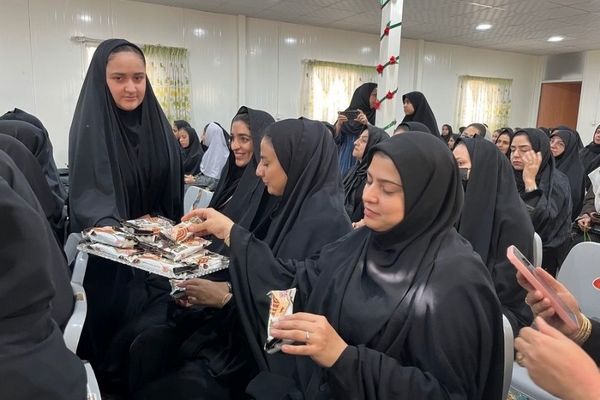 برگزاری مراسم به مناسبت جشن جوانه ها در دبیرستان شهید محمدی پور خلیل آباد 