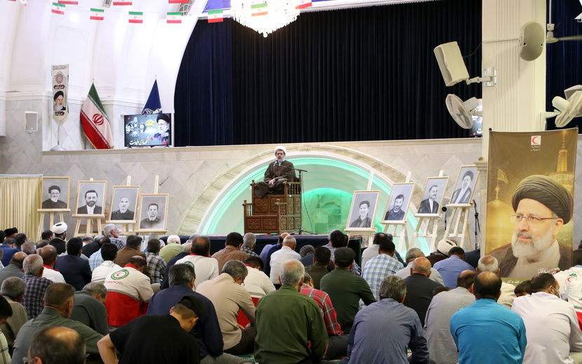 مراسم بزرگداشت شهدای خدمت در مسجد جامع شهرستان آباده 