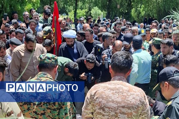 مراسم وداع با شهید امیرحسین مزینی در فریمان