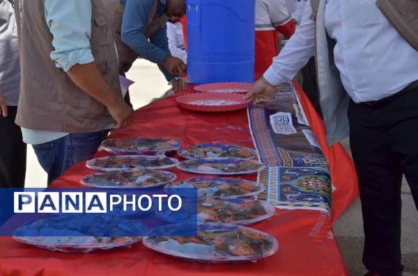 برگزاری نماز جمعه شهرستان گچساران به مناسبت هفته هلال احمر