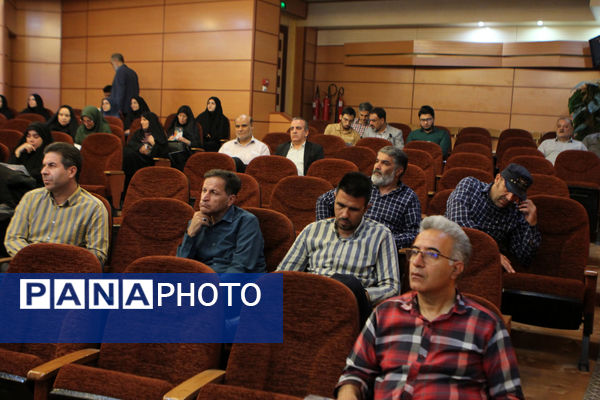 هم‌افزایی دانشگاه آزاد و آموزش و پرورش برای ارتقای آموزش متوسطه در کاشان