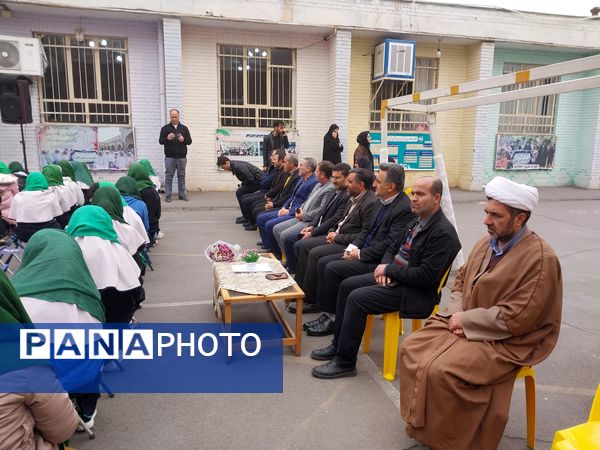 جشن نیکوکاری در دبستان اخوان گنجی