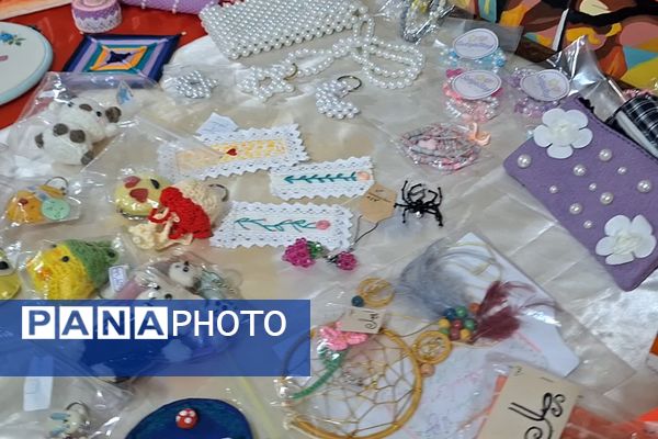 هفته ماها با کشف استعدادهای برتر هنری در زینبیه۲