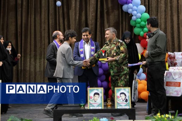 آیین گرامیداشت بیست‌وششمین سالروز تأسیس سازمان دانش‌آموزی در کاشان