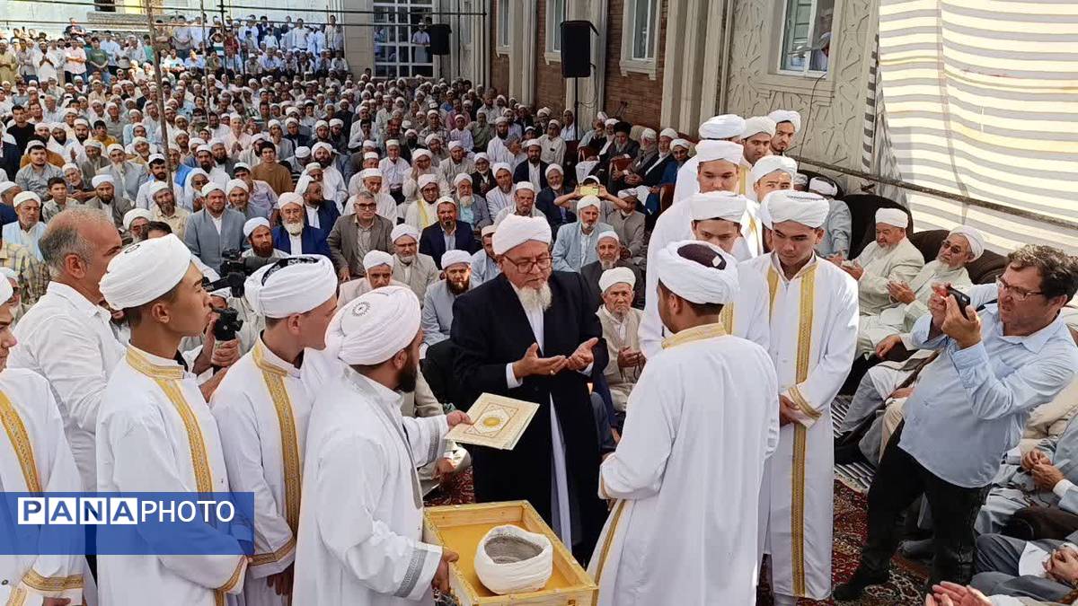 مراسم فارغ التحفیظی قرآن کریم دارالقرآن نورالانور بندرترکمن