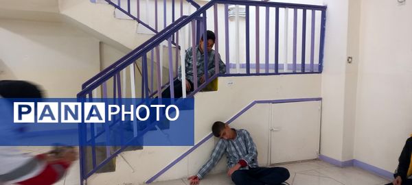 مدرسه شهید فاضل شهرکرد میزبان مانور زلزله و آمادگی دانش‌آموزان