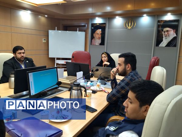 بازدید دانش‌آموز خبرنگاران پانا از ستاد ویژه توسعه فناوری نانو؛ آشنایی با دنیای فناوری‌های نوین
