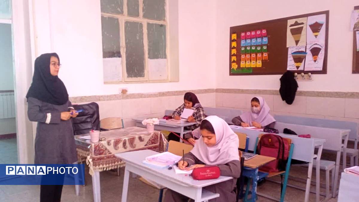 برگزاری کلاس تست تیزهوشان در دبستان شهید نجفی فدافن