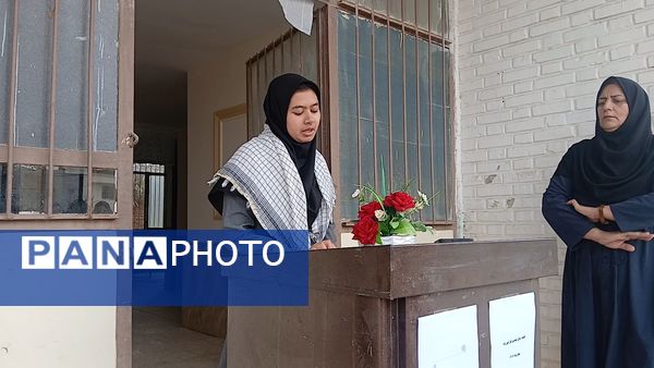 زنگ مهر در مدرسه زکیه برآباد به صدا درآمد