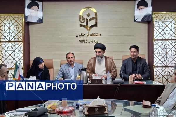 آیین رونمایی از کتاب‌های «نقش ورزش در بلوغ زودرس» و «مدیریت اثربخش در ورزش» در پیشوا