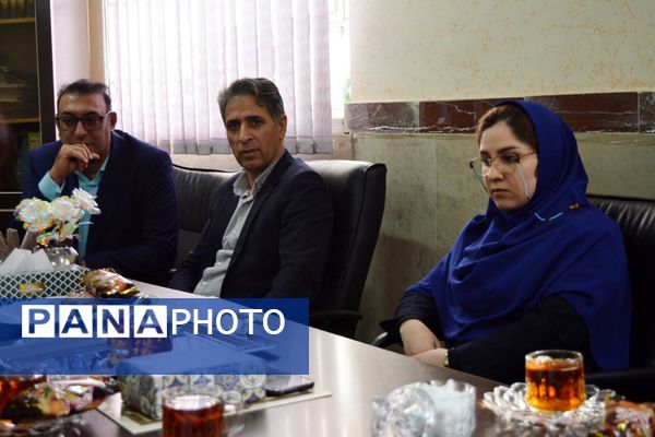 فرصتی برای کشف دنیای جدید در کارگاه نویسندگی و کتابخوانی