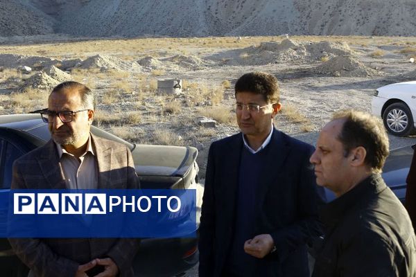 بازدید میدانی فرماندار فیروزکوه از پروژه‌های عمرانی