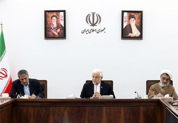 عارف: اقتصاد دیجیتال در اولویت قرار گیرد/ لزوم تجدیدنظر در اداره دانشگاه ها