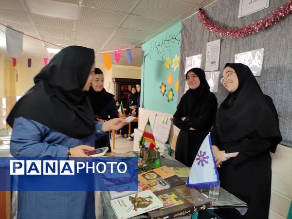 دانش‌آموزان سمپاد ملارد در قالب کارگروه‌های شغلی، همایشی زیبا رقم زدند