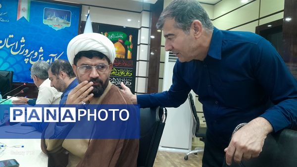 نشست ستاد استانی انتخابات دوازدهمین دوره مجلس دانش‌آموزی استان بوشهر