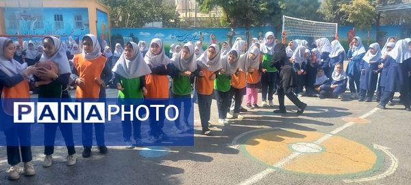  مسابقات ورزشی درون مدرسه‌ای به مناسبت هفته سلامت روان 