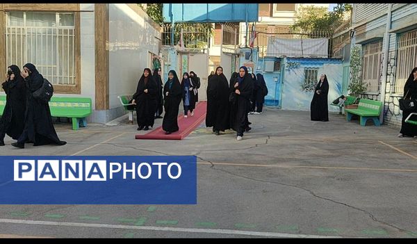 زنگ مهر ، نوای مقاومت در دبیرستان شاهد تکتم مشهد 