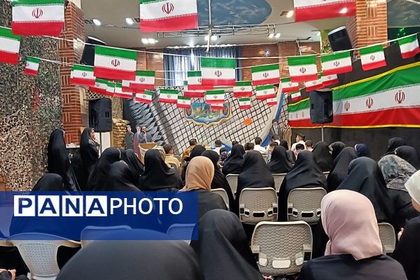 برگزاری جشن اتمام حفظ کل قرآن واعطای مدرک قرآنی به دانش آموزان و 