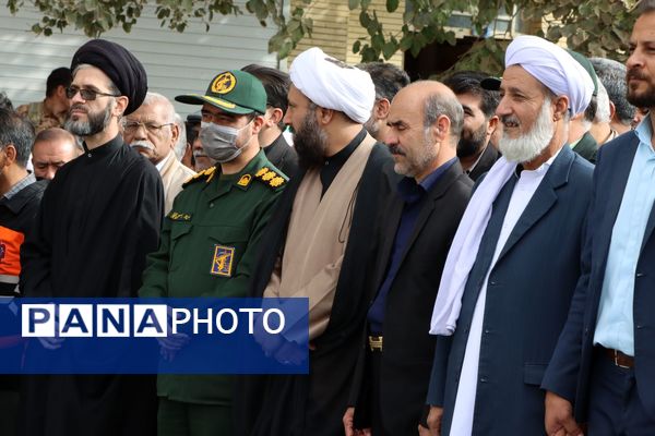 حضور پرشور دانش‌آموزان شهرستان صالح‌آباد در راهپیمایی روز ۱۳ آبان