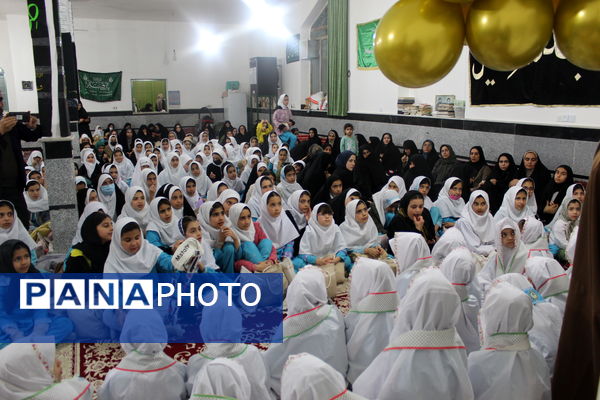 جشن روزه اولی‌ها در دبستان شهید فخرانی شهر درق