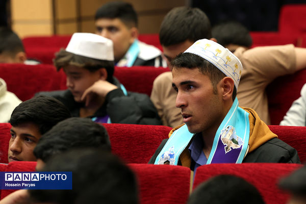 مراسم آموزش کاروان‌های عمره دانش‌آموزی به دانش‌آموزان عازم سرزمین وحی