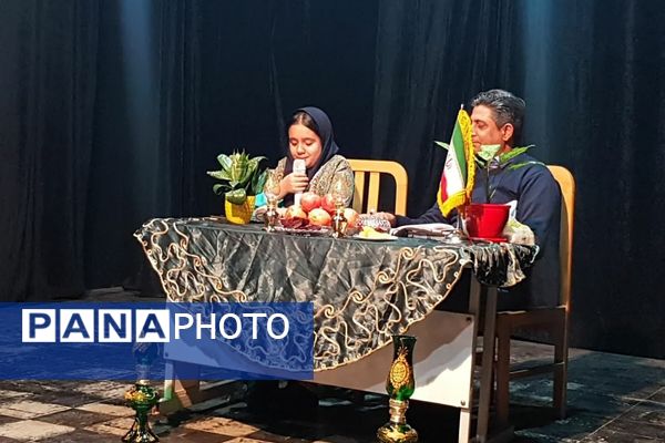 طنین شعر و موسیقی در آغاز ماه رجب؛ محفل ادبی در پیشوا 