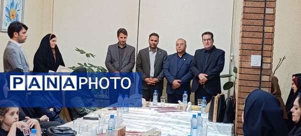 تقدیر از اصحاب رسانه استان