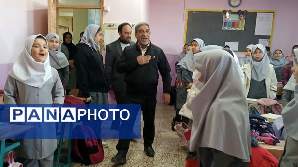 بازدید شورای اجتماعی محله لشکر از دبستان پنجم مهر