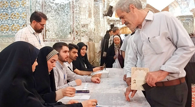 حضور پرشور مردم شیراز در انتخابات