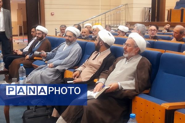 گردهمایی دبیران اقامه نماز دستگاه‌های اجرایی خراسان رضوی