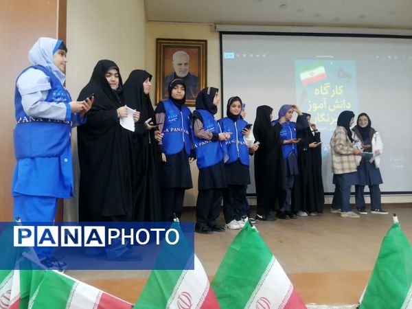 دوره خبرنگاری ویژه دانش‌آموزان دختر و پسر ناحیه یک اهواز 