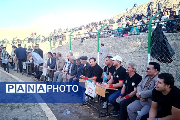 مسابقات بومی محلی در گود کشتی شهر بار نیشابور
