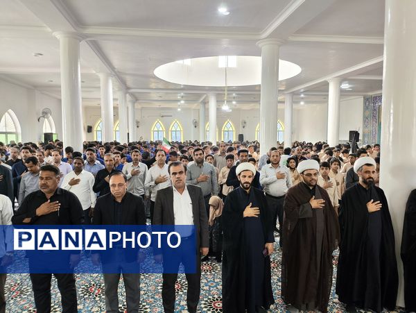 حضور پرشور نسل آینده انقلاب در راهپیمایی ۱۳ آبان سندرک