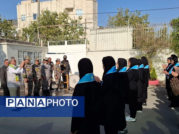 زنگ نیک اندیشی با هدف ترویج فرهنگ و مشارکت خیرین مدرسه ساز در هنرستان دکتر هادوی